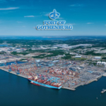 Порт Гетеборг оснащен терминалами для контейнеров, RO-RO, автомобилей, пассажиров, а также нефтепродуктов и других энергоносителей.